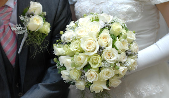 結婚式用花ブーケ