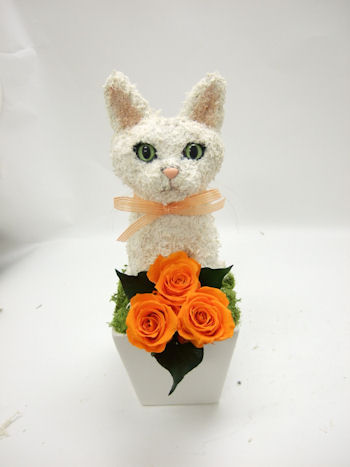 ペットのお悔み、お供え花に猫のトピアリープリザーブドフラワーアレンジ - お客様の声