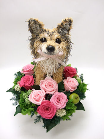 犬のオーダーメイドトピアリープリザーブドフラワーアレンジ