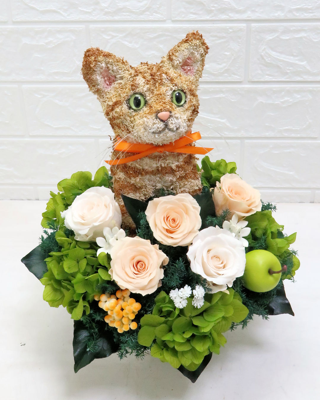 猫のお悔やみ 茶トラ猫